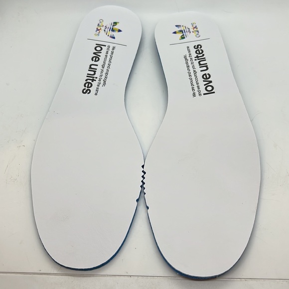 NEW w/Box Adidas Special Edition Stan Smith Pride FY9021 Tennis Shoes - Picture 6 of 16